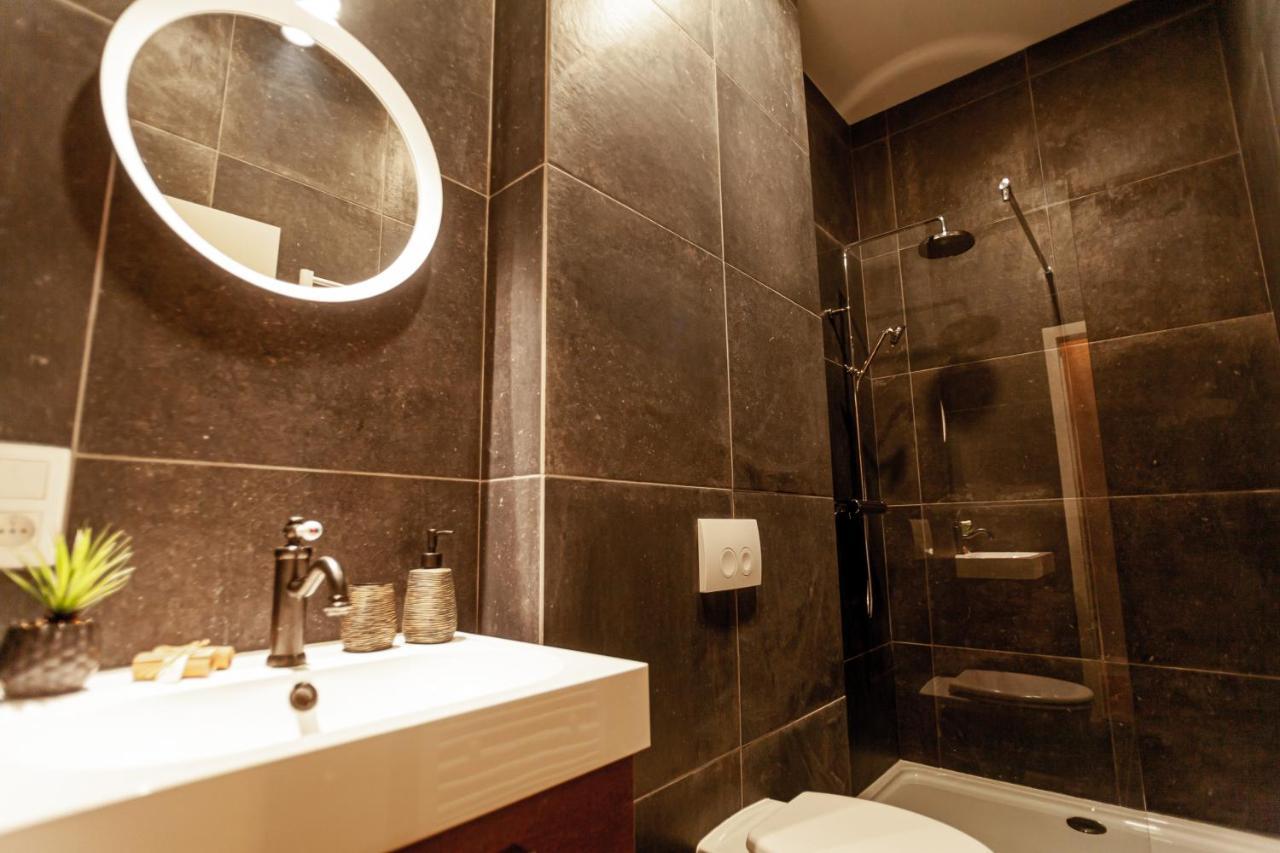 Luxury Suites Palace By Rikas Hotels Amberes Exterior foto